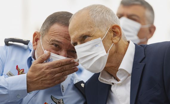 בר לב הגיב לפיגוע; עמיחי שיקלי: "תתפטר"