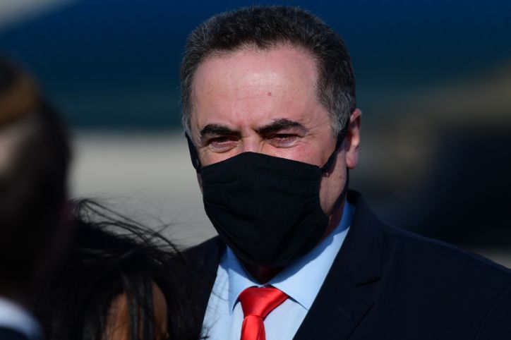 לאחר שהאשים את נתניהו וגנץ כ"ץ משנה גרסה