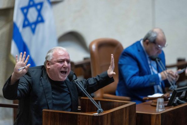 אמסלם: "נרמוס אותם, לא ניתן להם להיכנס לכנסת"