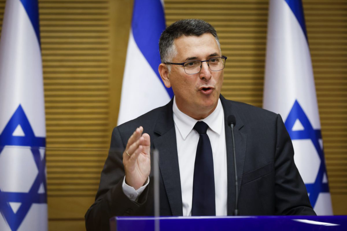 רז נזרי בחוץ: אלו המועמדים הסופיים ליועמ"ש הבא