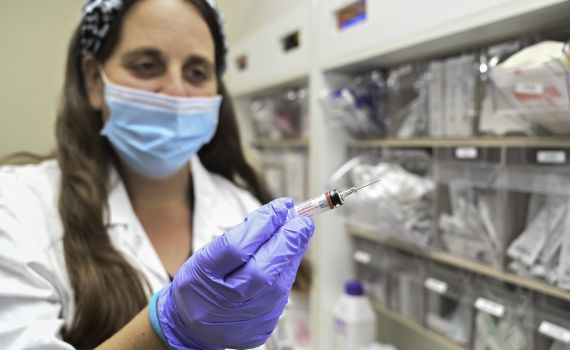 עדכון הקורונה: פחות חולים קשה, אבל ה-R בעלייה