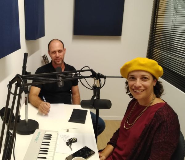 "האדמה עדיין רועדת": צוללים עם תהלה פרידמן