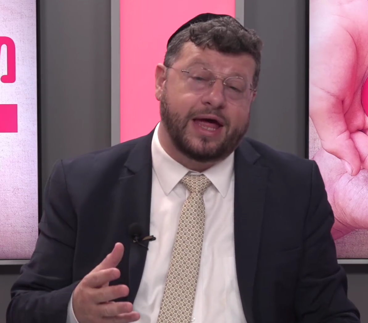 מי שחשפה את חיים ולדר משתפת בקושי: צפו בהצצה