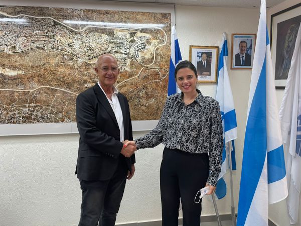 שקד באריאל: נעשה הכל כדי להגדיל את העיר