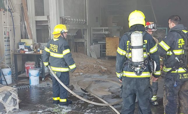  7 נפגעים בפיצוץ במפעל סמוך לבית שמש
