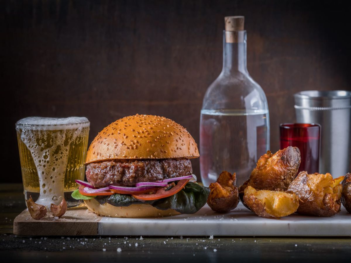 JOY ממילא: לבוא בשביל האוכל, להישאר בשביל השירות