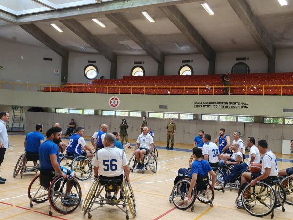 משחק כדורסל מיוחד לציון היום לפצועי צה"ל | צפו