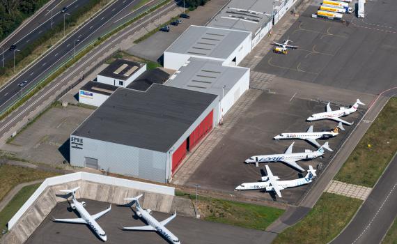 הולנד: שדה התעופה פונה לאחר דיווח על פצצה