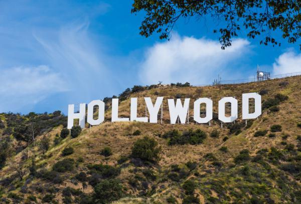 יום הולדת לשלט המפורסם בעולם: הסיפור של HOLLYWOOD