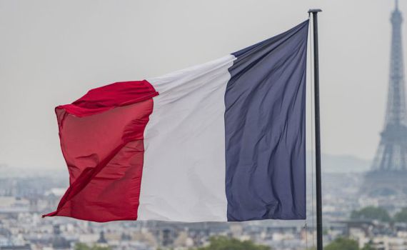 תשימו לב? השינוי הקטן של דגל צרפת