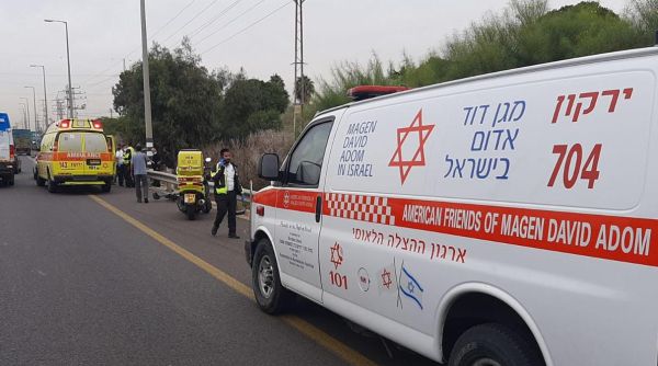 עמק חפר: בת 50 נפצעה קשה בתאונת דרכים