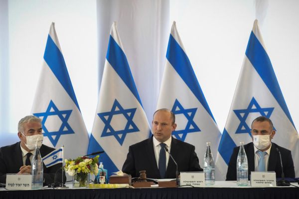 בנט: "העובדה שימין ושמאל יושבים כאן ביחד – מרגשת"