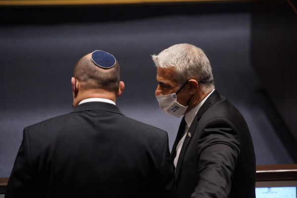 סקר: סמוטריץ' שלישי; רע"מ בחוץ; הקואליציה מתרסקת