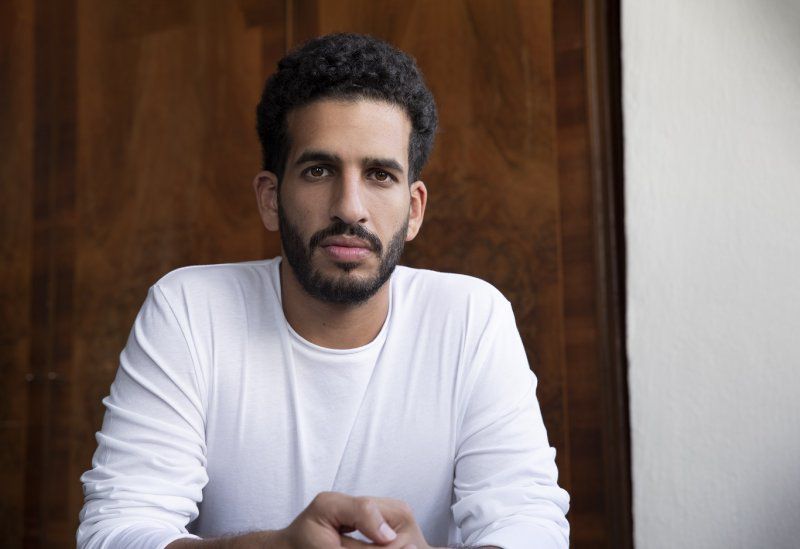 בר צברי בסינגל חדש: "אין בי כאב"