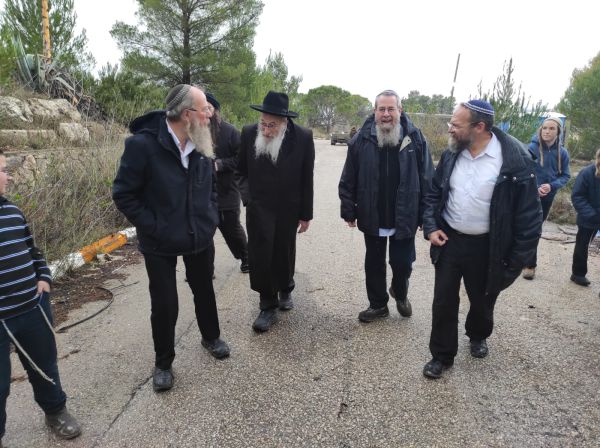 הרב טאו הגיע לחומש; "באנו לחזק ולהתחזק"