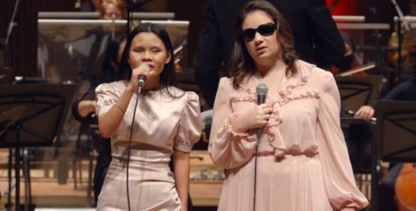 להקת שלוה ושירי מימון בביצוע משותף