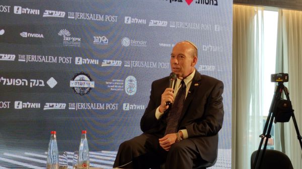 אנגלמן: "עושים ביקורת על ההיערכות לאיום האיראני"