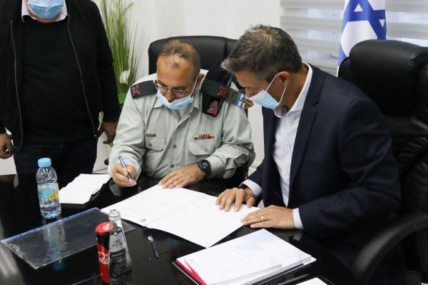 השר הנדל: 'מייצרים ריבונות במעשים מול גל הטרור'