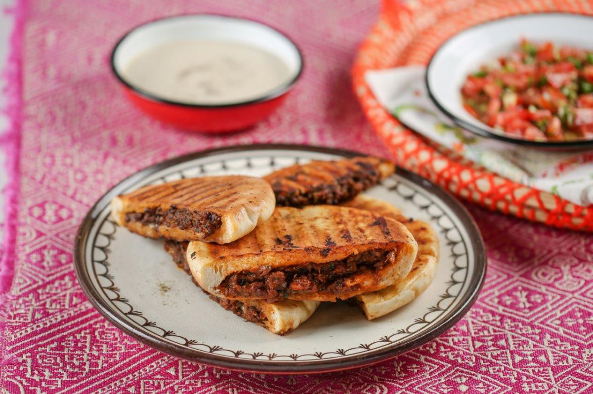 מתכון לעראיס טלה וטחינה של ג'קי אזולאי