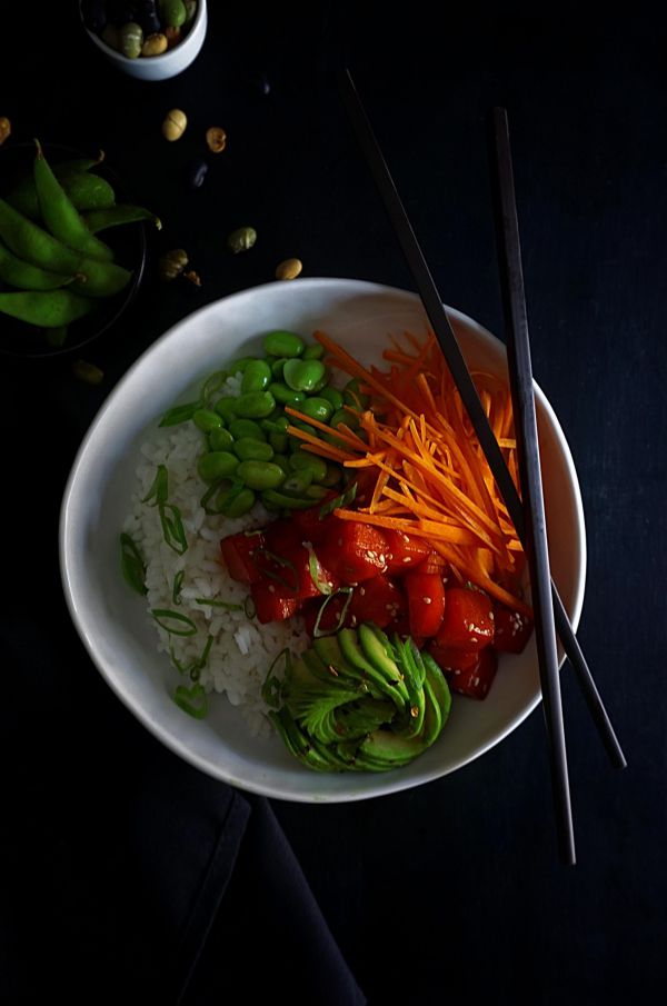 כך תכינו בעצמכם קערת סושי טעימה ובריאה