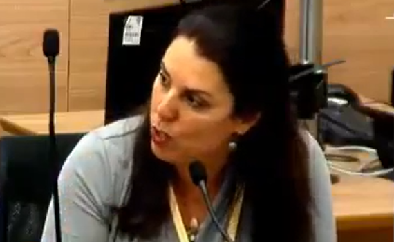 צופיה לקס בדמעות: "הילדה ביקשה; תצילו אותי"