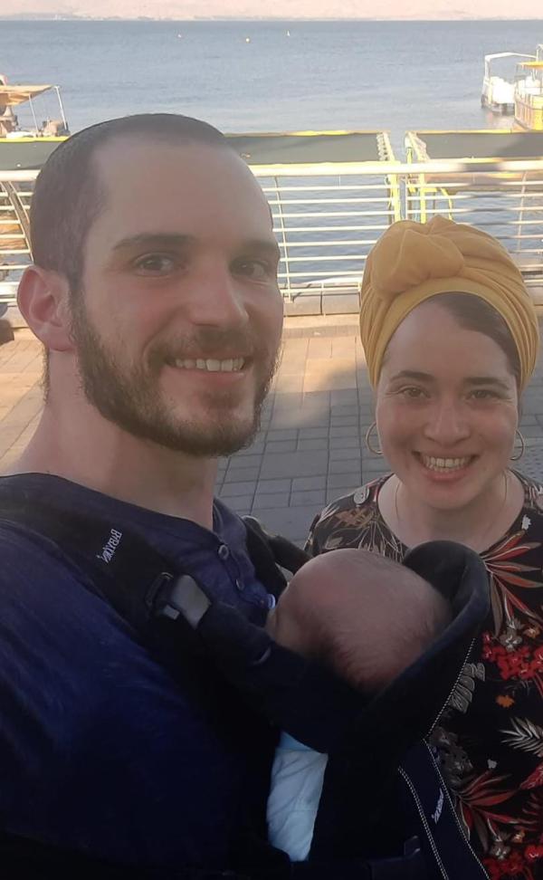 שירה איש-רן: "מתחבטים בין הכאב והצער להודיה ולניסים"