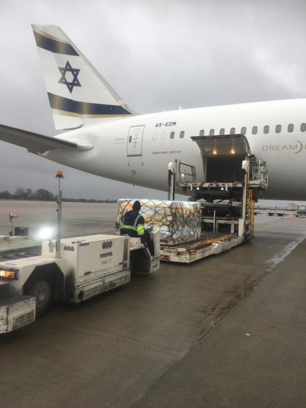 משלוח ראשון של תרופת הקורונה נחת בישראל