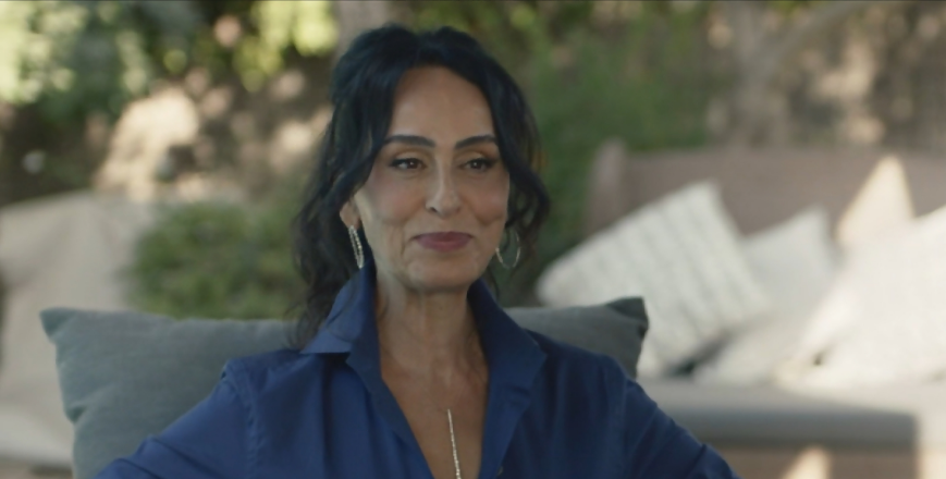 מלכות 2: רלוונטית, ביזארית, והכי חשוב – מהנה | ביקורת