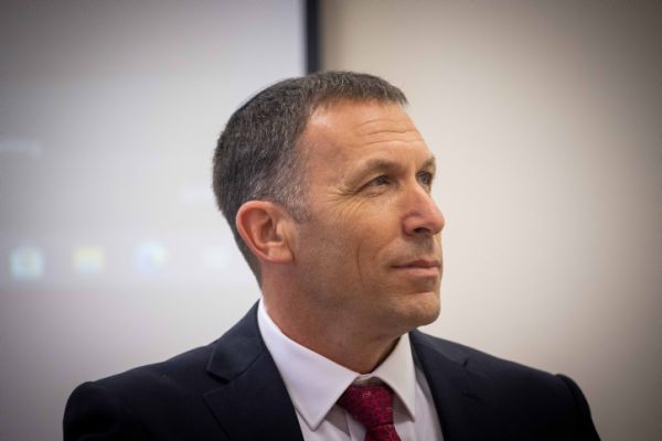 כך כהנא 'יעקוף' את חובת הנוכחות של שירלי פינטו