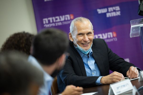 "מגבלת תווים בטוויטר": התירוץ ההזוי של עמר בר לב