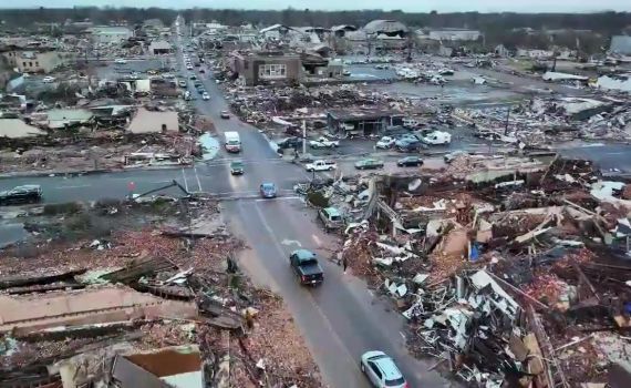 ההרס נמשך: מספר ההרוגים בארה"ב עלה ל-100