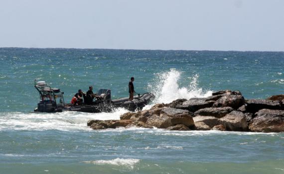 גופה נפלטה לחוף בצפון, האירוע נבדק