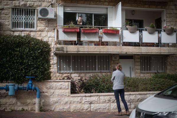 וריאנט אומיקרון: מי צריך בידוד ולכמה זמן?