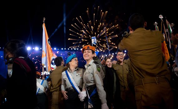 זו הזמרת שתופיע בטקס הדלקת המשואות 2022