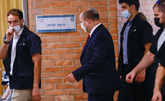 בנט סילק את סילמן מישיבת הסיעה: "את לא מובכת?"