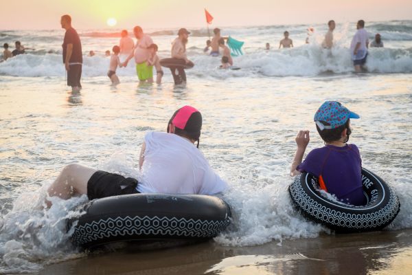 משרד הבריאות מזהיר: זיהום בחוף הנפרד בקרית חיים