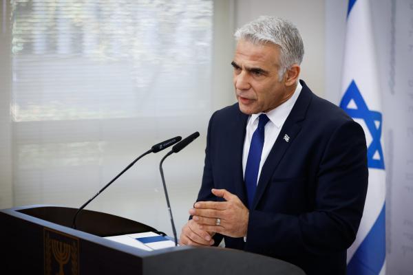 המחאה נגד לפיד: הכנסת תכנס דיון מיוחד