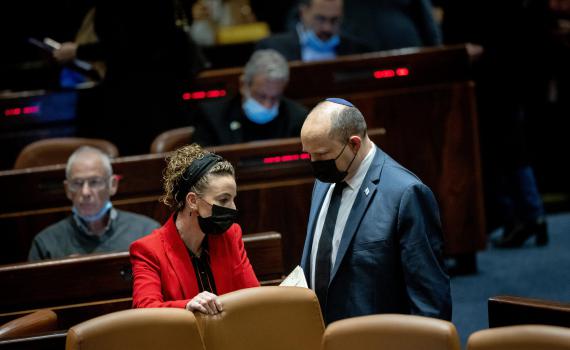 פצצה פוליטית: סילמן פורשת מהקואליציה