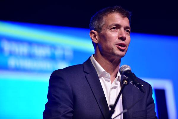 הנדל נגד נתניהו: "לא אעשה את אותה טעות שוב"