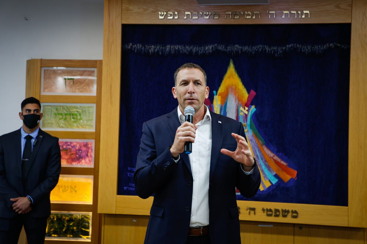 כהנא במענה לרבנים הראשיים: בואו נקיים שיח על הגיור