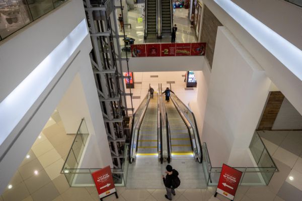 בת 5 נחנקה בקניון, חובש שבילה במקום הציל את חייה