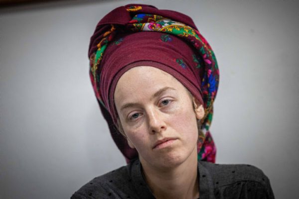 האלמנה לבנט: "אל תשלימו את מה שעשו המחבלים"