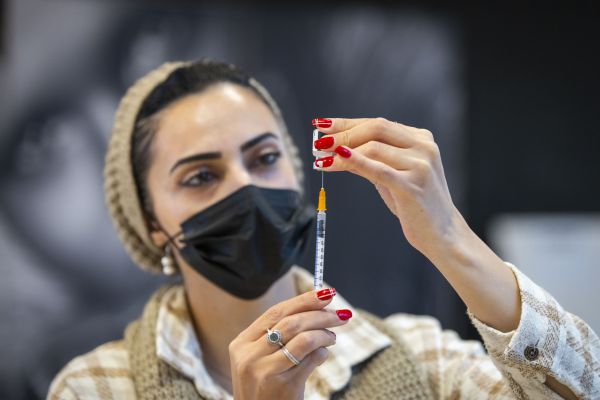 עוצרים את האומיקרון: כך תימנעו מבידוד ותחלואה