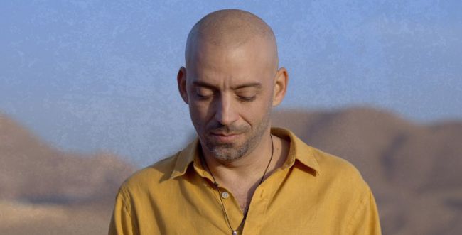 עידן רייכל מוציא גרסת פסנתר ללהיט החדש