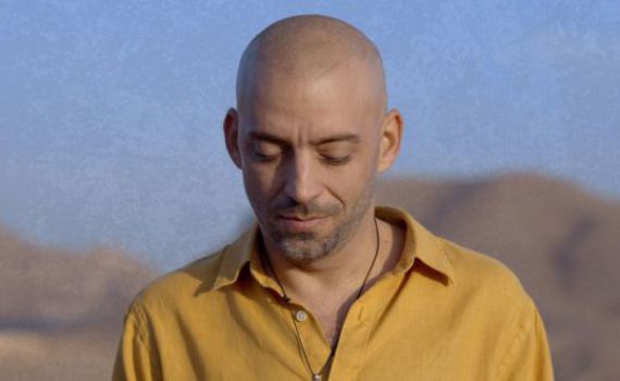 עידן רייכל מוציא גרסת פסנתר ללהיט החדש