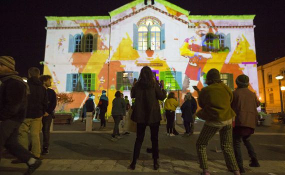 ספקטרום בספרא: לילה לבן של השתלטות אמנותית