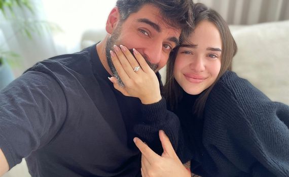 מזל טוב! הזמר רותם כהן התארס