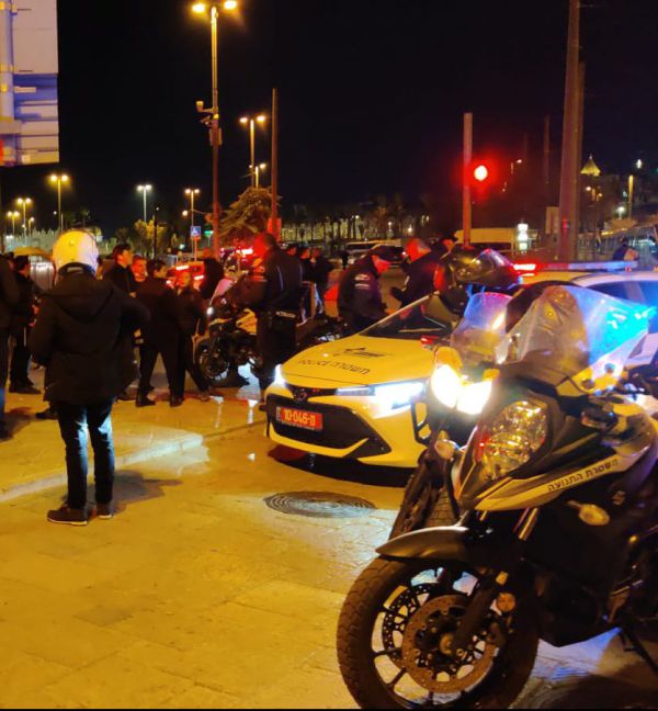 חשד לפיגוע דקירה בירושלים | החשוד נעצר