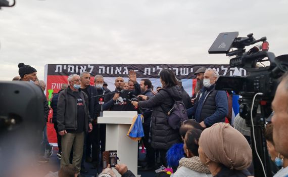 תהיה פשרה? ביטון מתווך בין החקלאים לשר החקלאות