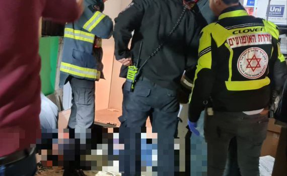 טכנאי מעליות נפצע אנוש בתאונת עבודה בירושלים